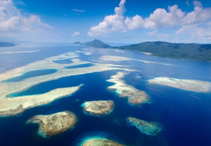 Aerial_Dampier_Strait_Reef_Complex.jpeg