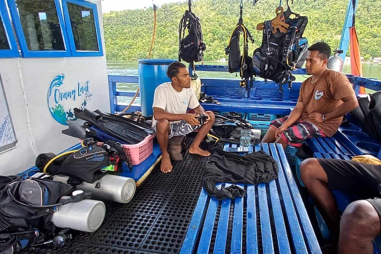 Piet Teaches Roy | First Dive